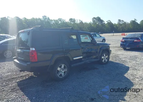 2010 Jeep Commander Sport from USA, damaged, VIN 1J4RG4GK2AC127991